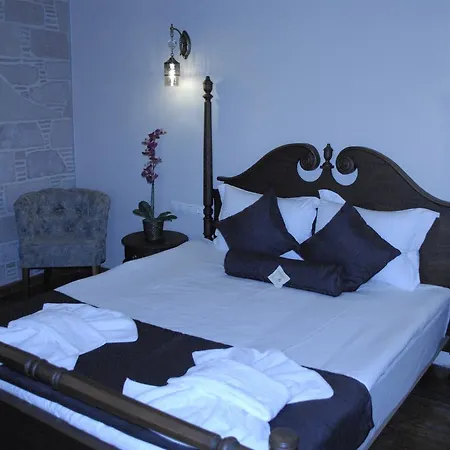Orchis Hotel